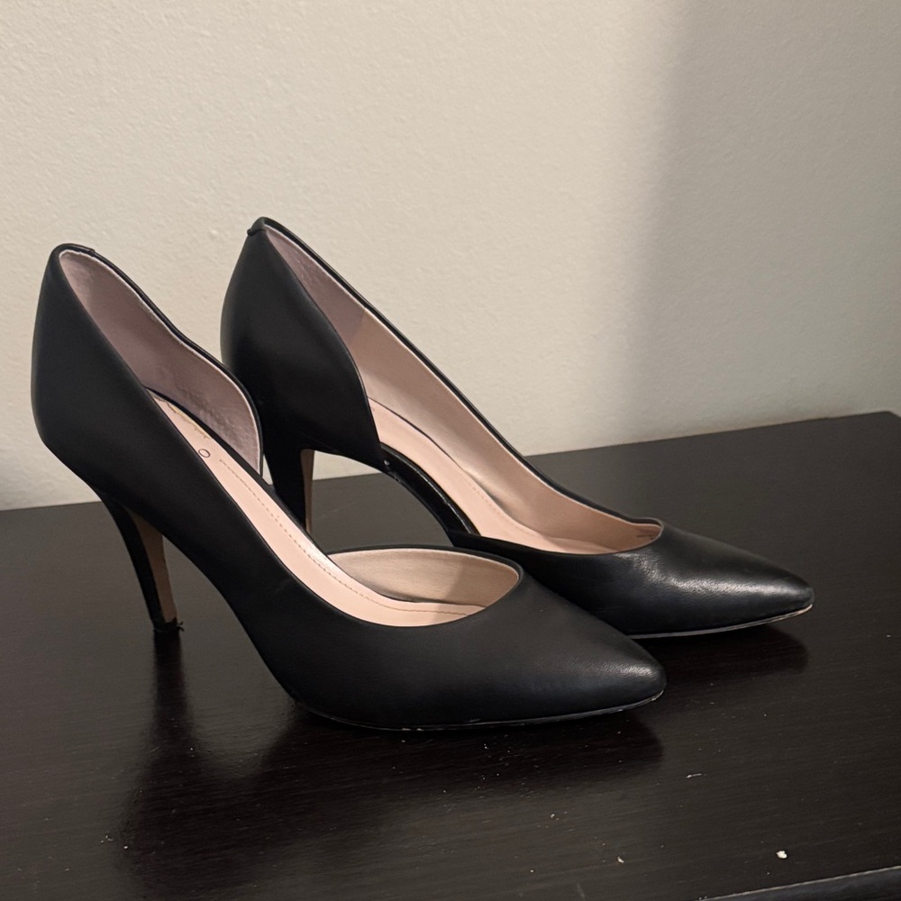 Vince Camuto Black Heels